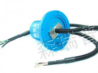 米兰app体育官方入口下载手机版360度旋转车载米兰体育最近消息在徐工20吨吊车上有什么用